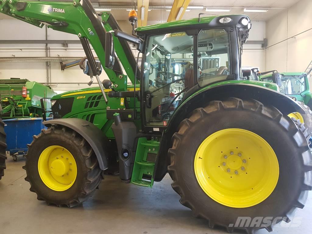 JOHN DEERE 6135R