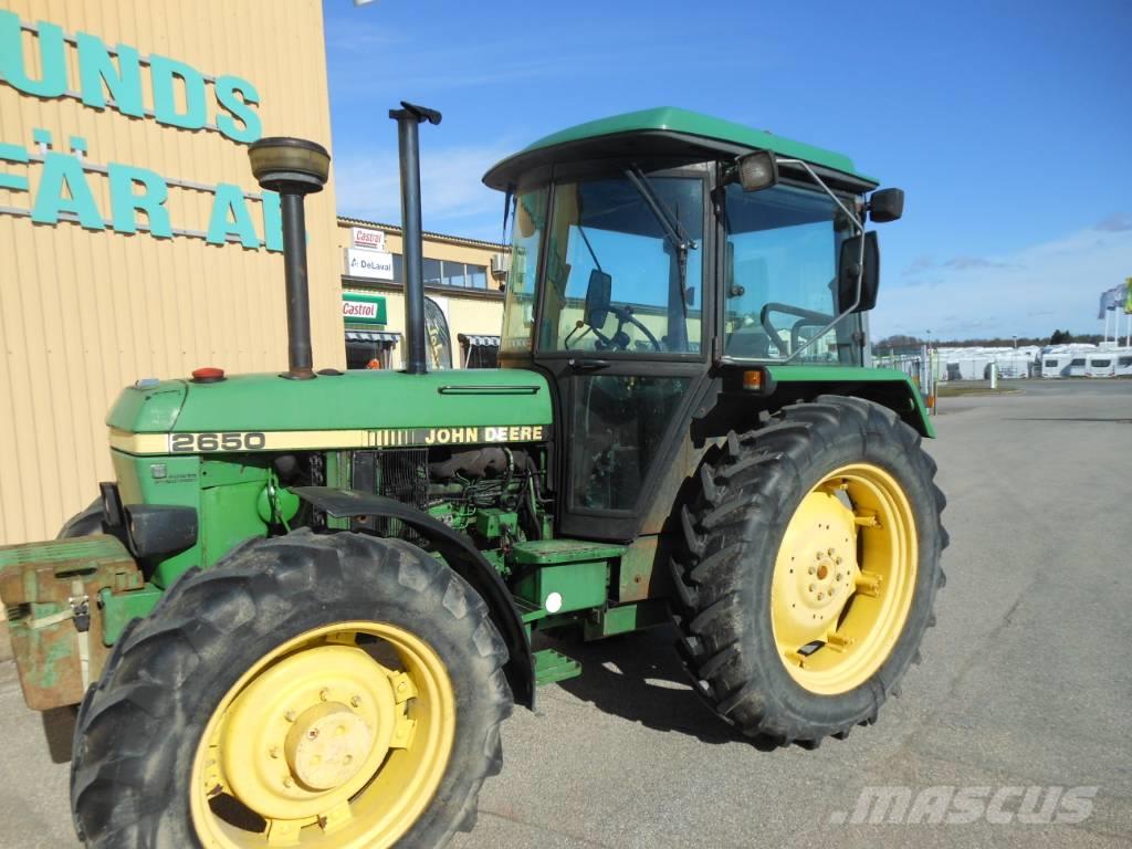 JOHN DEERE 2650